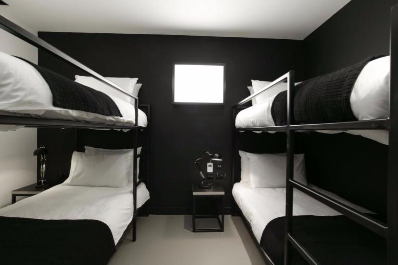 四人标准间, Kip