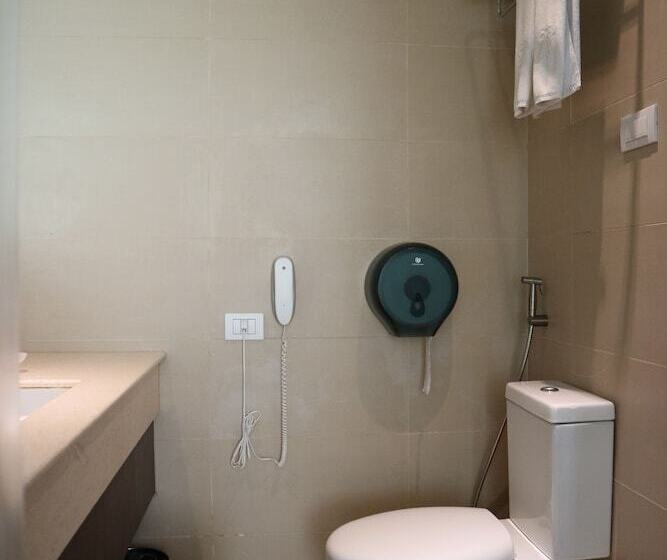 اتاق سوپریور, Monticello Tagaytay