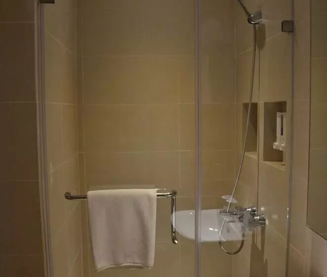 デラックスルーム, Monticello Tagaytay