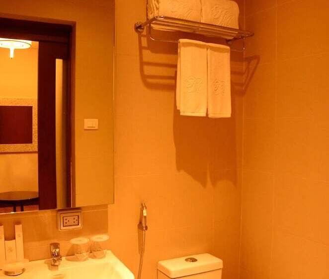 اتاق پنت هاوس, Monticello Tagaytay