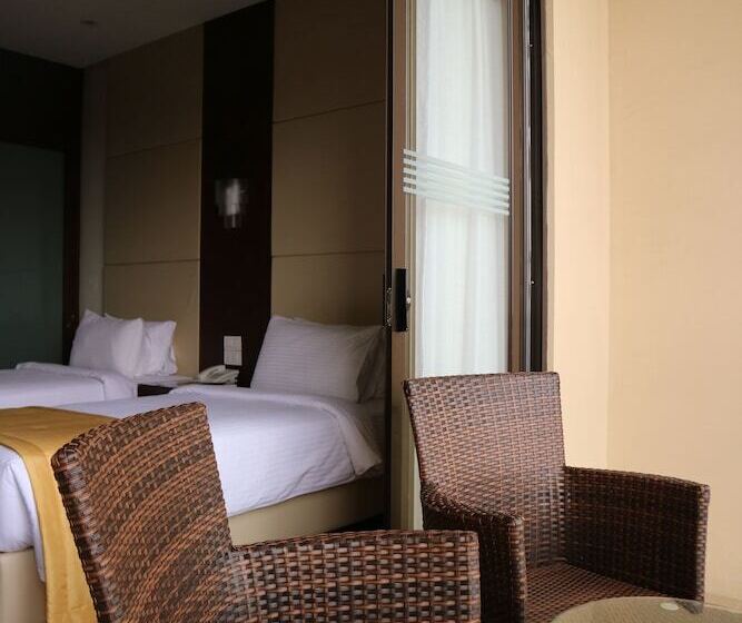 اتاق لوکس, Monticello Tagaytay