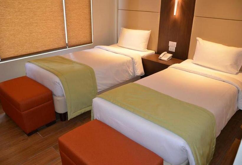 اتاق پنت هاوس, Monticello Tagaytay