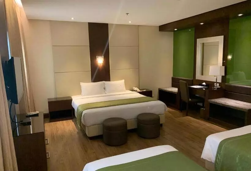 スーペリアファミリールーム, Monticello Tagaytay
