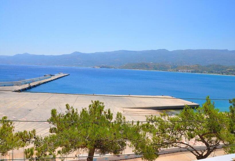 スタンダードルーム, Nora