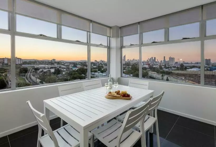 ２ベッドルームアパートメント, Oaks Brisbane Woolloongabba Suites