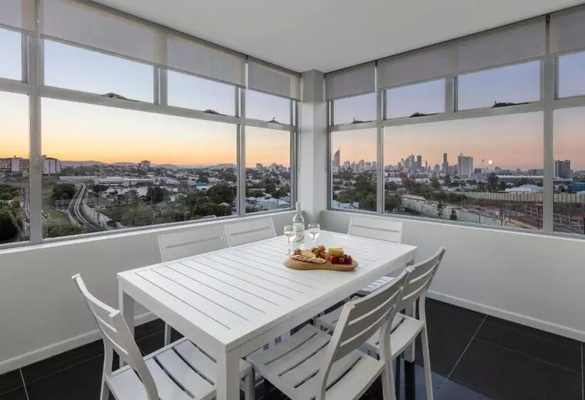 ２ベッドルームのスーペリアアパートメント, Oaks Brisbane Woolloongabba Suites