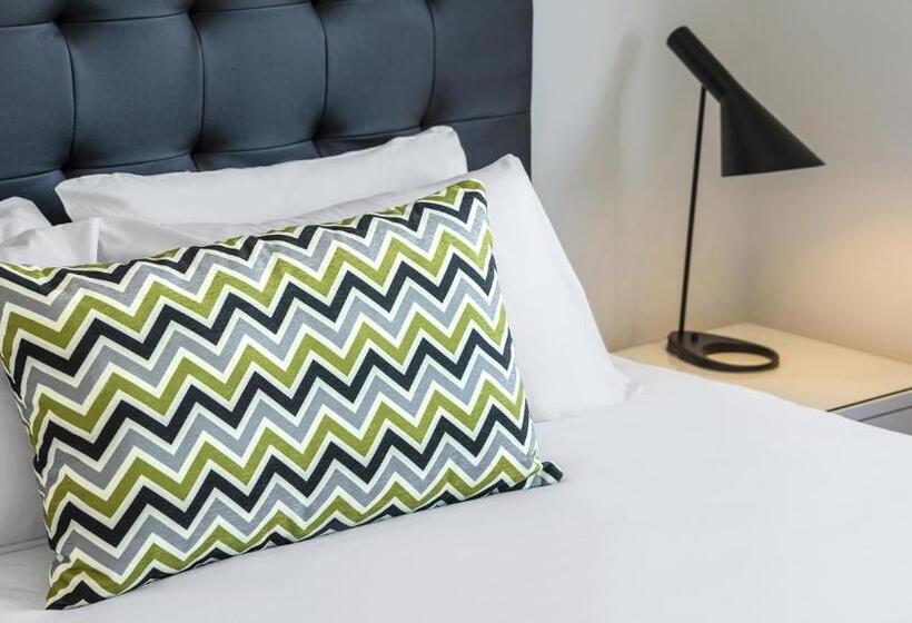 דירת אקזקיוטיב, חדר שינה 1, Oaks Brisbane Woolloongabba Suites