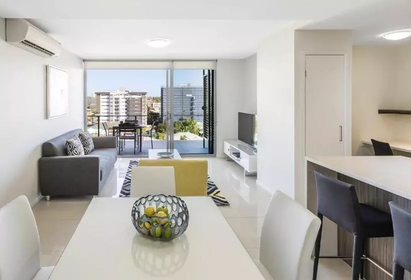 一ベッドルームエクゼクティブアパートメント, Oaks Brisbane Woolloongabba Suites