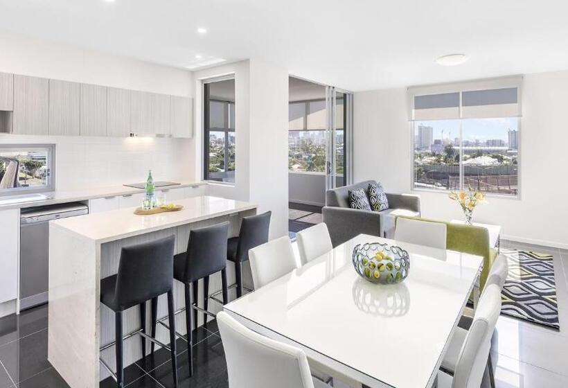דירת אקזקיוטיב 2 חדרים, Oaks Brisbane Woolloongabba Suites