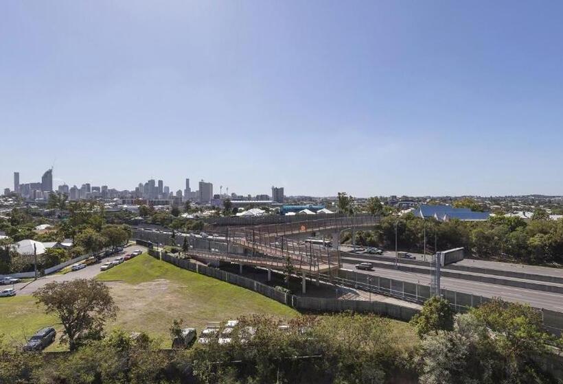 דירת אקזקיוטיב 2 חדרים, Oaks Brisbane Woolloongabba Suites