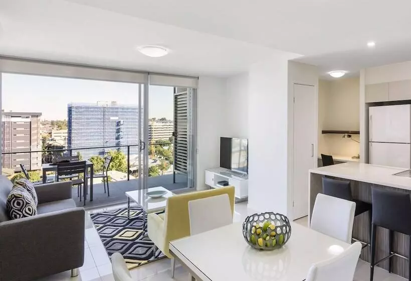 一ベッドルームエクゼクティブアパートメント, Oaks Brisbane Woolloongabba Suites