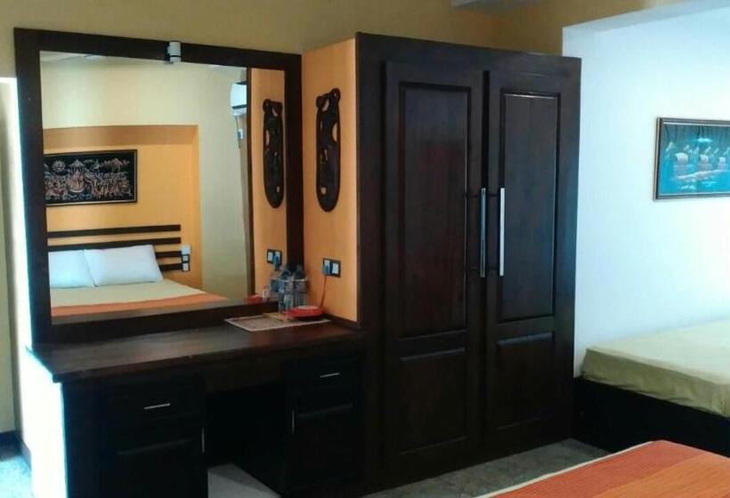 Номер Deluxe, Adara Negombo