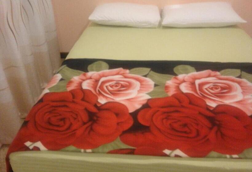 Номер Deluxe, Adara Negombo