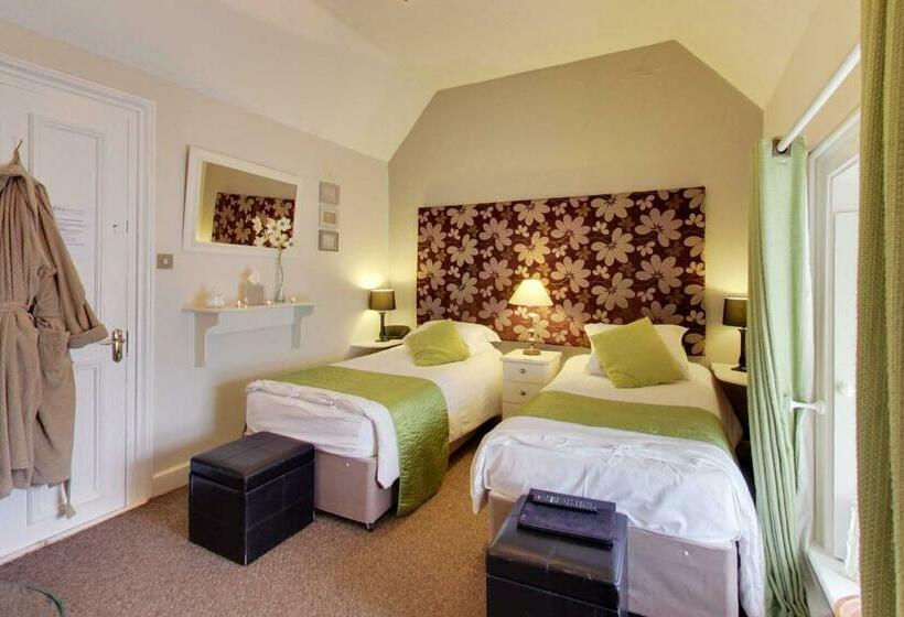 Номер Стандарт, Robin Hill House Heritage Guest House