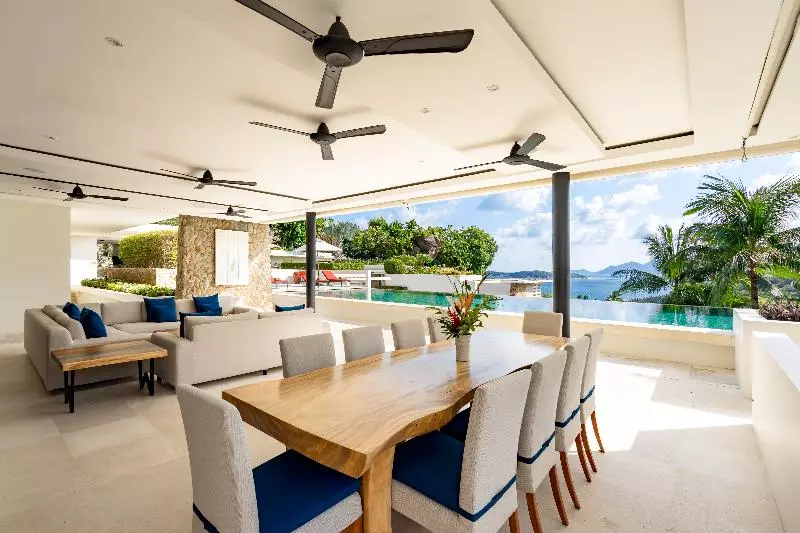 ویلای 4 خوابه, Samujana Villas