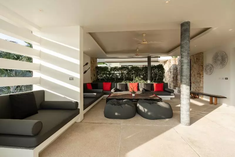 ویلای 2 خوابه, Samujana Villas