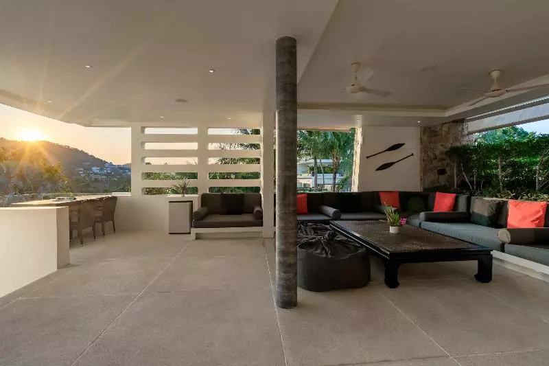 ویلای 2 خوابه, Samujana Villas