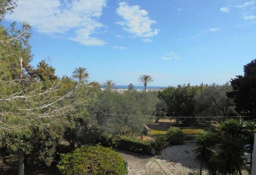 Quarto Clássico com Terraço, Tenuta Belvedere