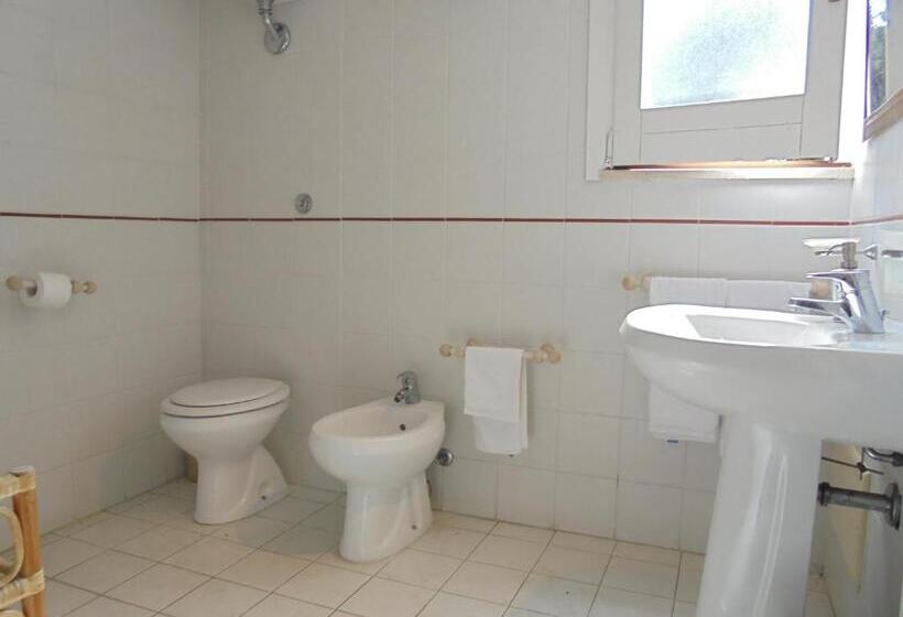 Quarto Clássico com Terraço, Tenuta Belvedere