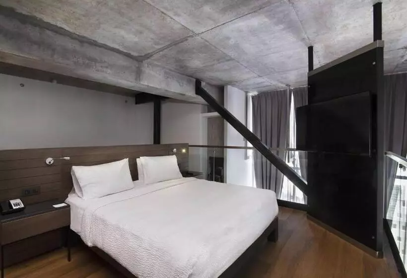キングサイズベッドのスイートルーム, Ac Hotel By Marriott Guadalajara Mexico