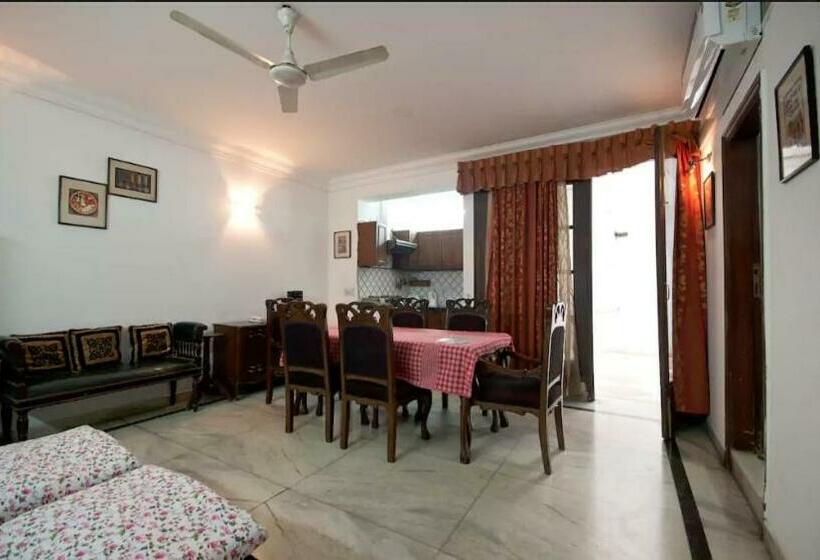 Apartamento 1 Dormitório, Villa 33