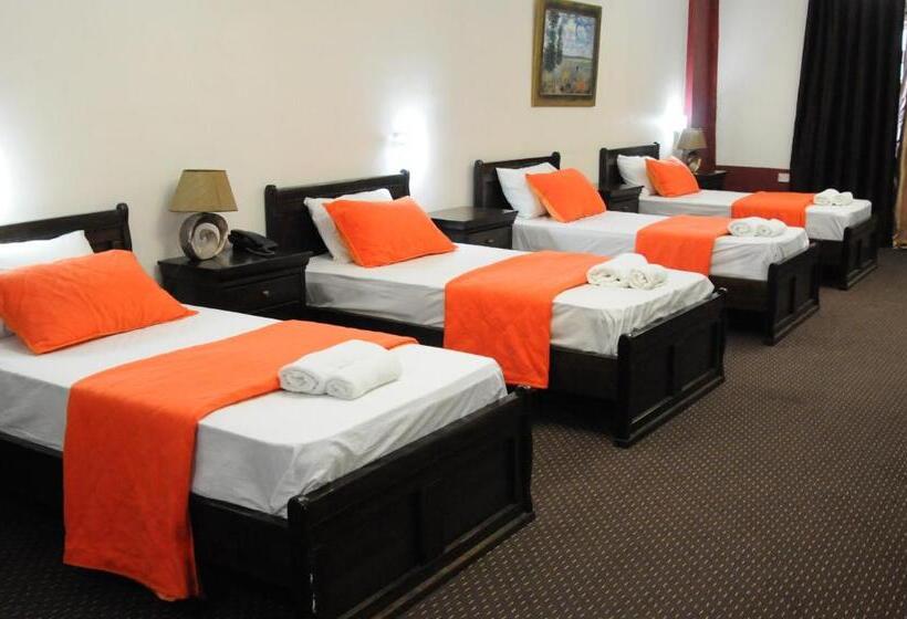 اتاق استاندارد چهار تخته, Casablanca Hotel Ramallah