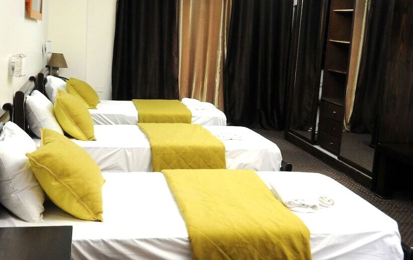 اتاق استاندارد سه نفره, Casablanca Hotel Ramallah