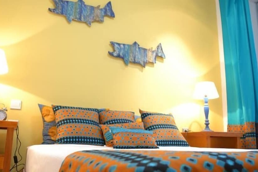 اتاق استاندارد با چشمانداز دریا, Art House