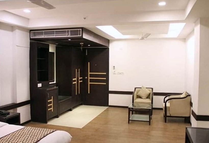 Номер Премиум, Genx Jodhpur