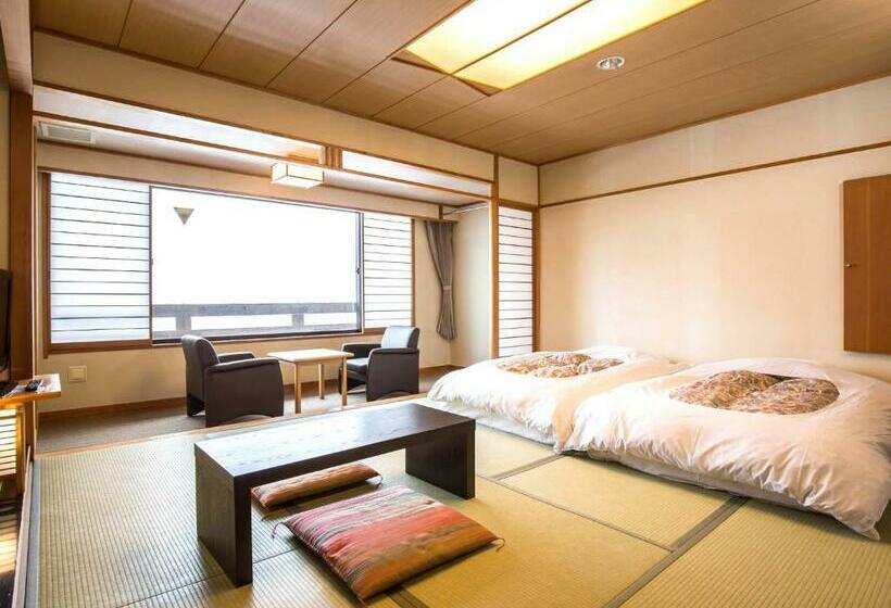 4 Bett Deluxe Zimmer, Goryukan