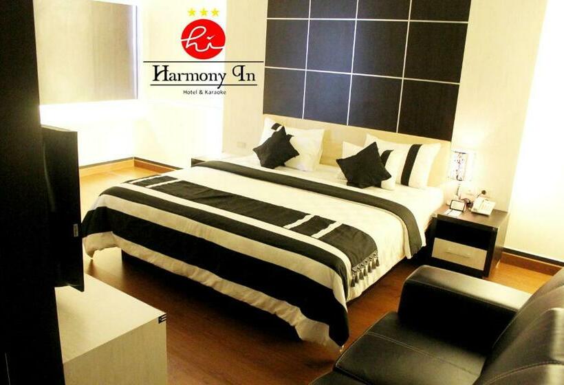 جناح إدارى, Harmony In & Karaoke
