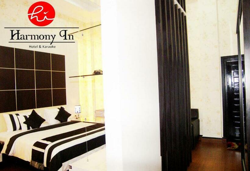 جناح إدارى, Harmony In & Karaoke