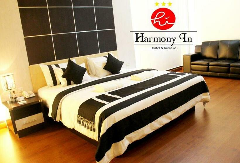 جناح إدارى, Harmony In & Karaoke