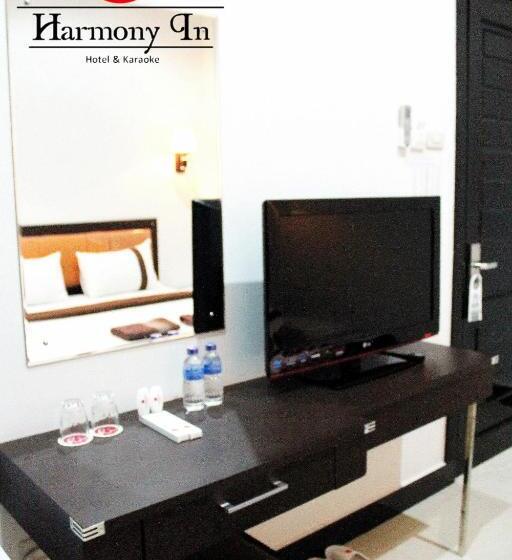 غرفة قياسية, Harmony In & Karaoke