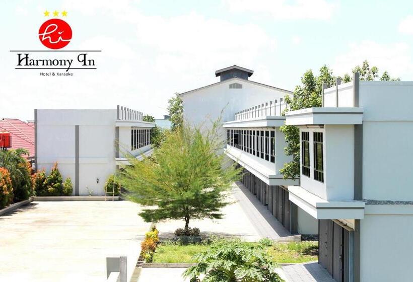 فيلا غرفة نوم واحدة, Harmony In & Karaoke