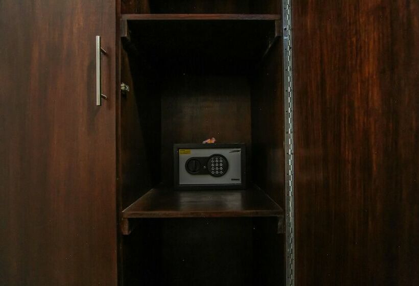 חדר סופריור, Lumbung Sari Legian