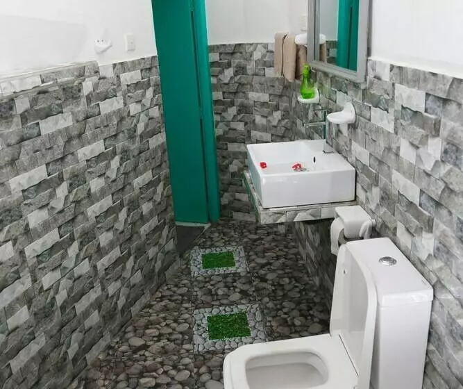 キャビン, Neptune Weligama Hostel