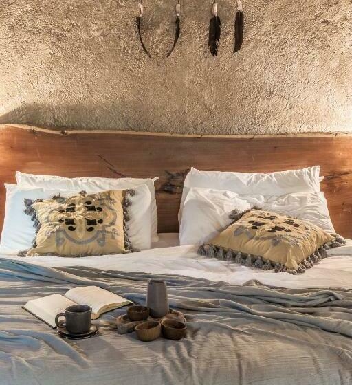 سوییت, Nomade Tulum