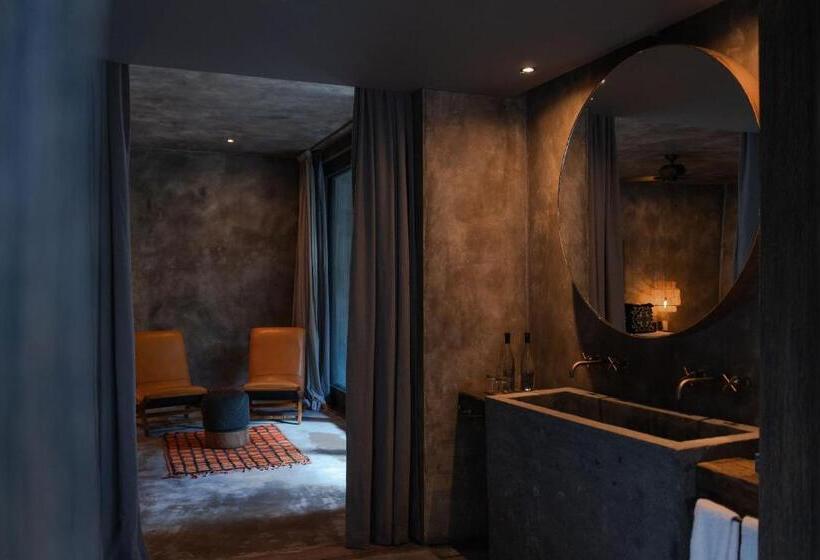 سوییت, Nomade Tulum