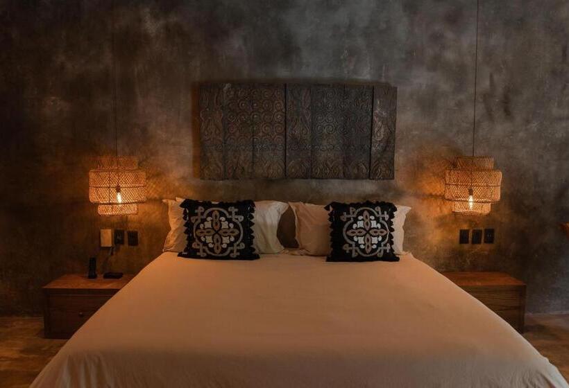 سوییت, Nomade Tulum