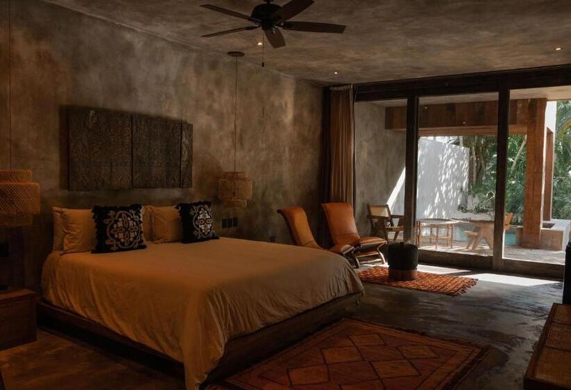 سوییت, Nomade Tulum