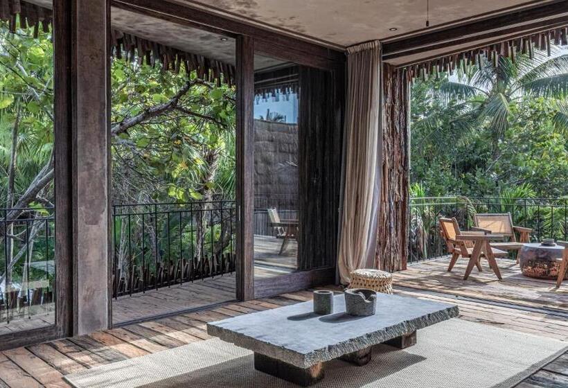 اتاق پرمیوم, Nomade Tulum