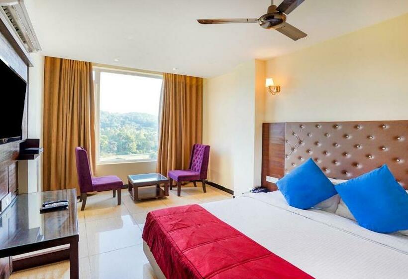 اتاق لوکس, Redwood Resort