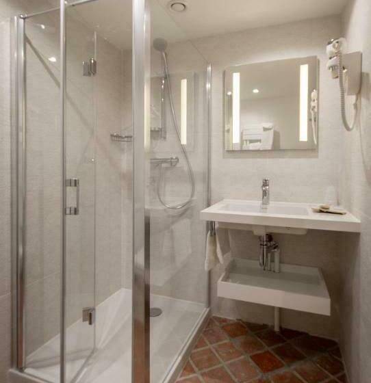Люкс, Relais Hôtelier Douce France