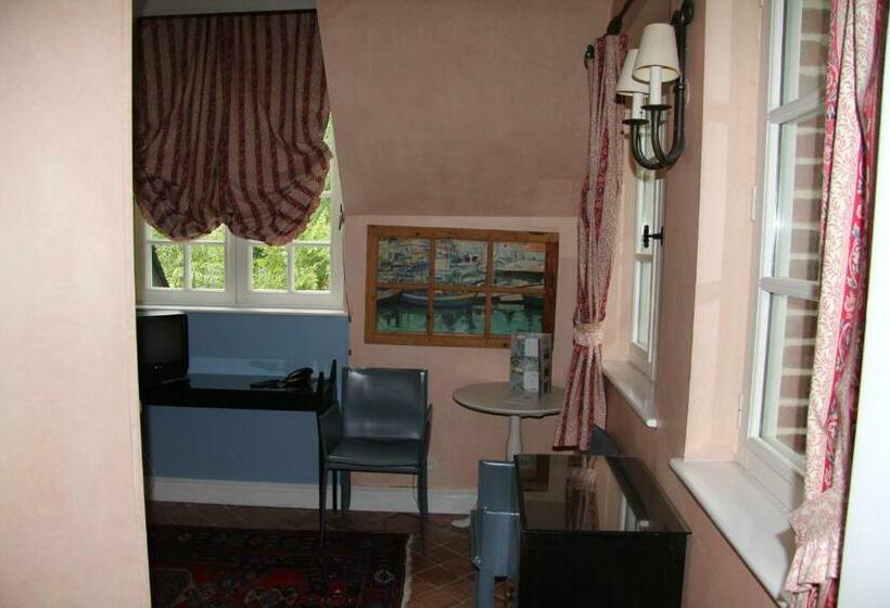 Номер Дюплекс, Relais Hôtelier Douce France