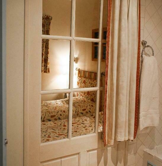 Люкс Повышенной Комфортности, Relais Hôtelier Douce France