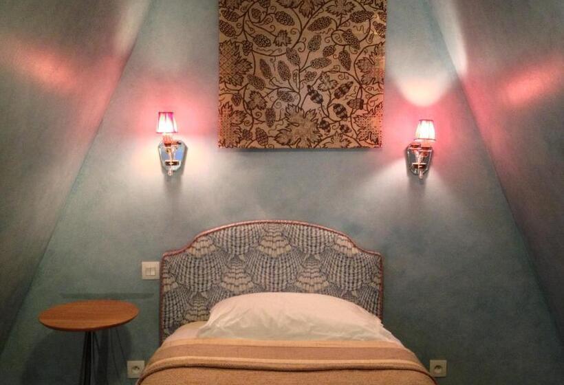 Люкс Повышенной Комфортности, Relais Hôtelier Douce France