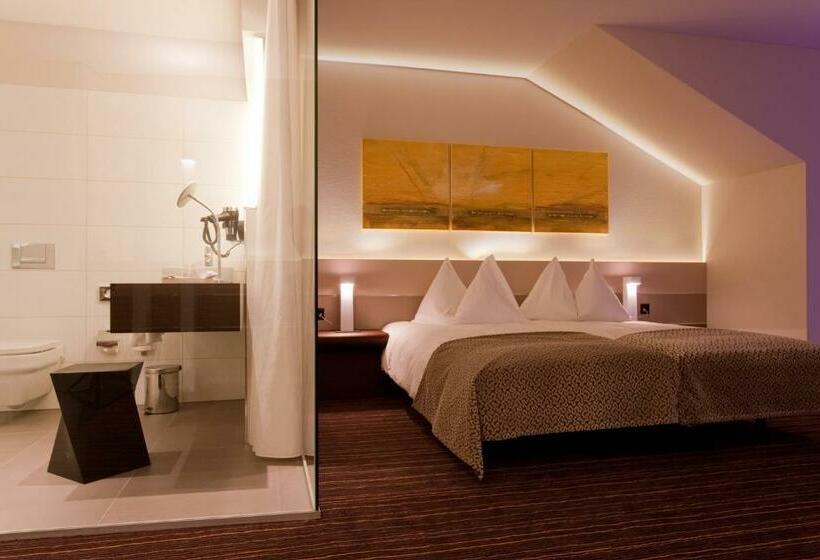 غرفة كومفورت, Riverside