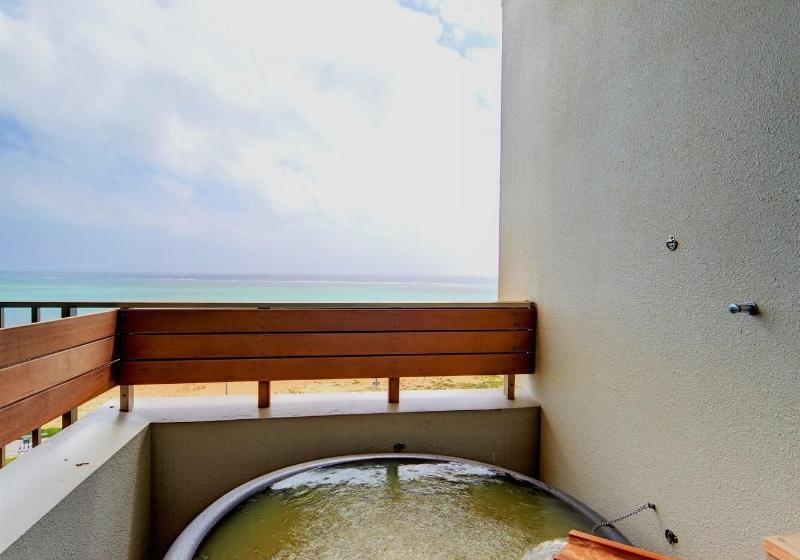 景色の見えるデラックスルーム, Senagajima Island Resort & Spa