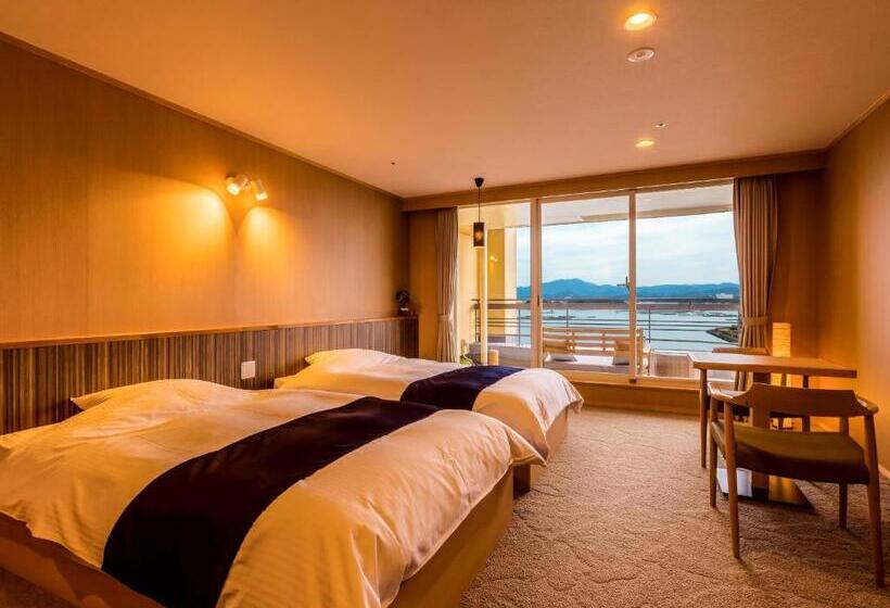 Номер Стандартный с Видом, Ooedo Onsen Monogatari Premium Shirahama Gyoen